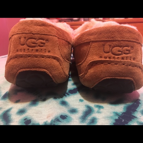 UGG Other - Men Ugg Ascot Slipper 💯